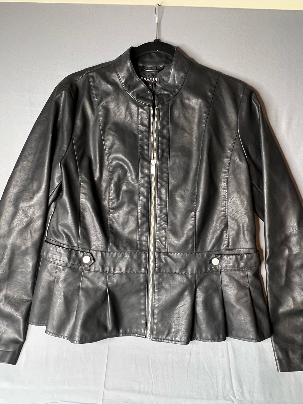 BACCINI Women's Black Faux Leather Zip Peplum Jacket size Large